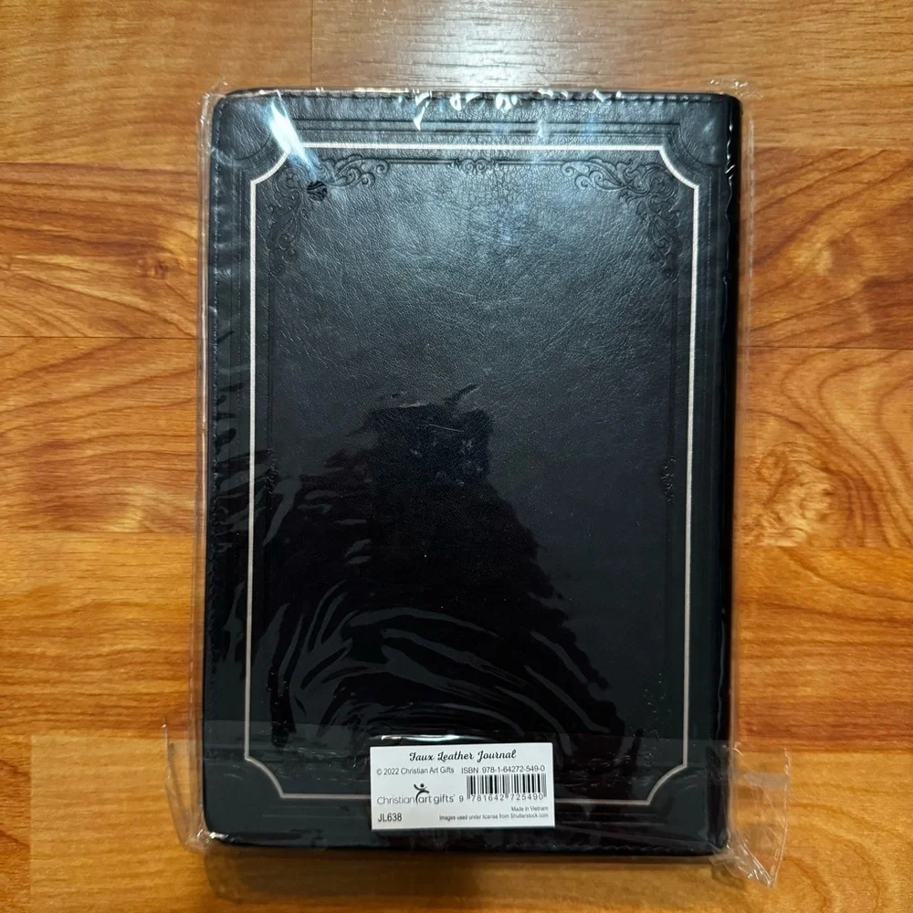 Classic Faux Leather Journal Be Strong Josh. 1:9 Black Zip Notebook Brand New